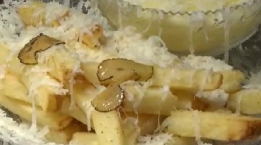 D&uuml;nyanın en pahalı patates kızartması bin 713 lira! Fiyatıyla Guinness rekoru kırdı