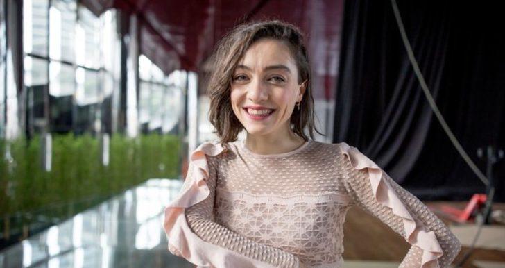 Mine Tugay genç kız gibi! Yaşını öğrenen şaşkına döndü G4