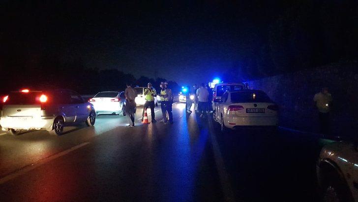 GÜNCELLEME - Kocaeli'de silahlı saldırıya uğrayan sürücünün ölmesine ilişkin yakalanan zanlılardan 2'si tutuklandı G3