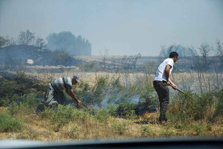 Adana Sarıçam'da çıkan orman yangınına müdahale ediliyor G5