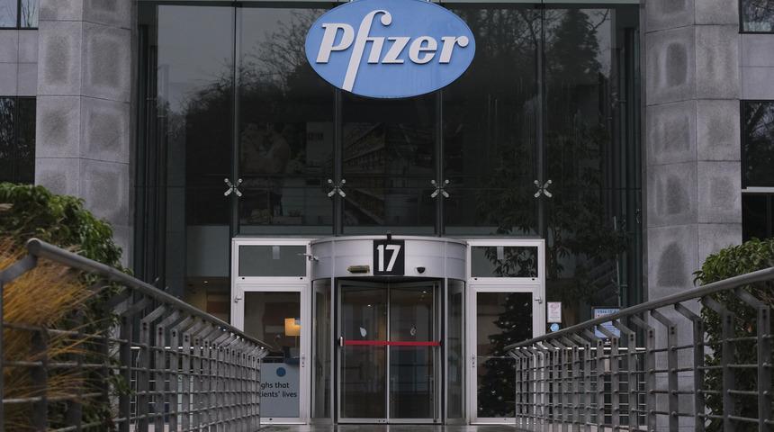Pfizer'dan, BioNTech aşısı sonrası rekor satış tahmini