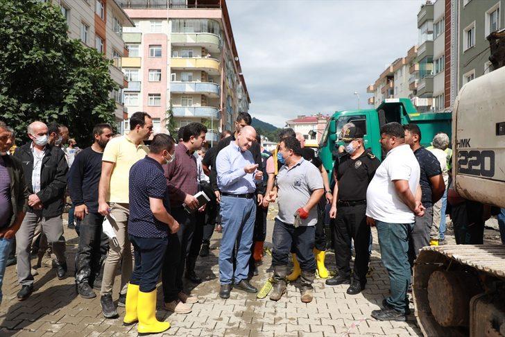 İçişleri Bakanı Süleyman Soylu, Arhavi'de ilçe halkına hitap etti: (1) G3