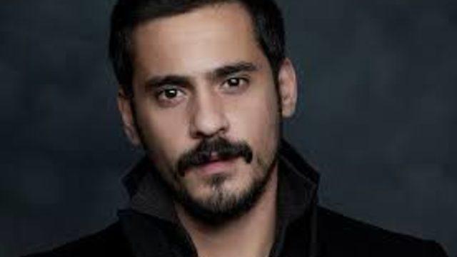 Caner Şahin kimdir, nereli? Dünya Hali'nde Sinan karakterini canlandıran Caner Şahin kaç yaşında, hangi dizilerde oynadı?