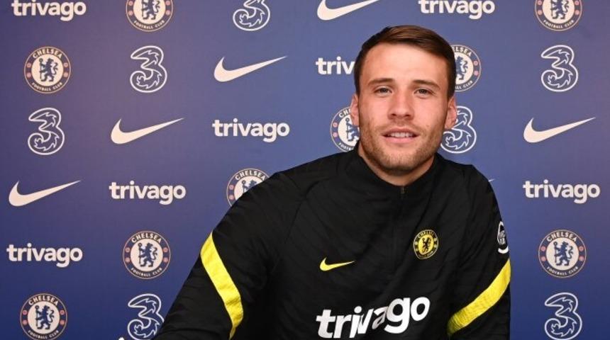 Chelsea'den transferi açıkladı