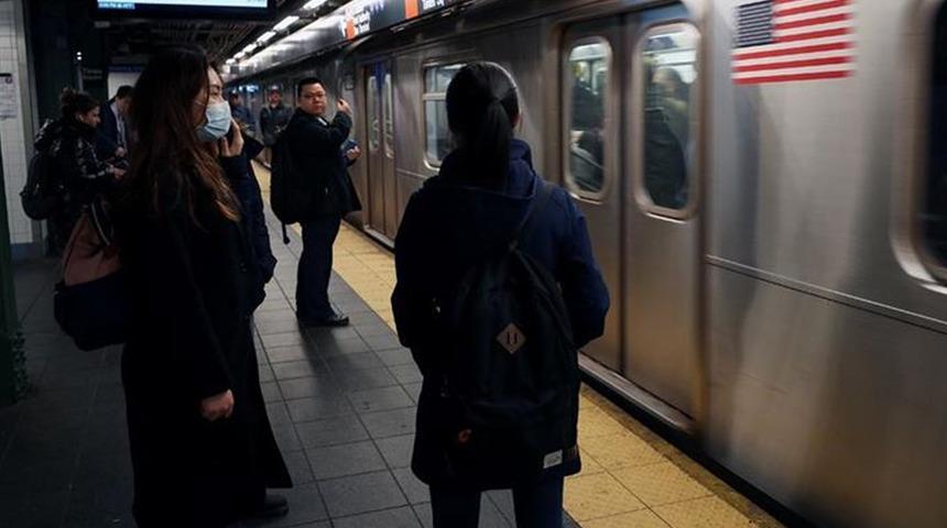 New York eyaleti çalışanlarına aşı ve test zorunlu hale getirildi