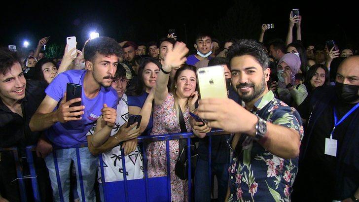 Sanatçı Yusuf Güney Elbistan Festivali'nde sahne aldı G3