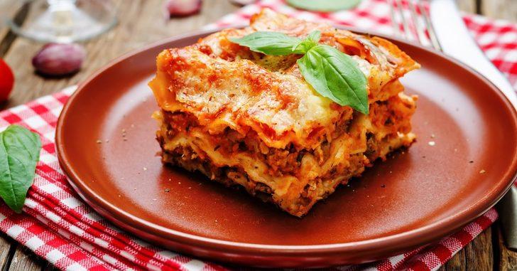 Lazanya nasıl yapılır? Lazanya tarifi ve malzemeleri neler? G5