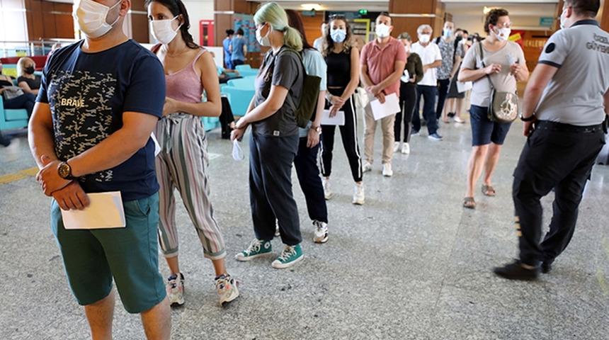 Son Dakika: Türkiye genelinde uygulanan aşı miktarı 70 milyonu geçti