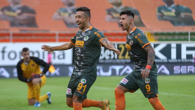 Fenerbahçe, Davidson için Alanyaspor'un kapısını çalıyor