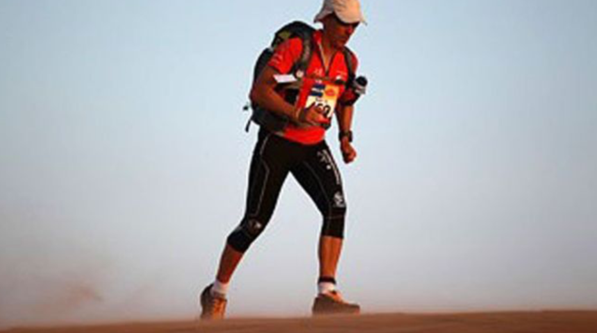 Sahra Çölü’nde tek başına kaldı! Hayat mücadelesini veren Mauro Prosperi idrar ve yarasa kanıyla beslendi