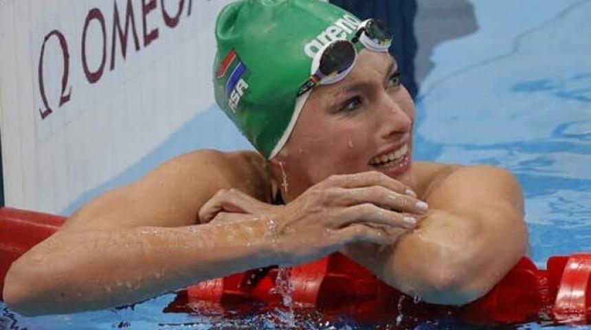 200 metre kurbağalamada dünya rekoru geldi!