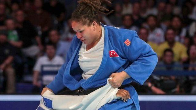 Kayra Sayit'in madalya umudu sürüyor