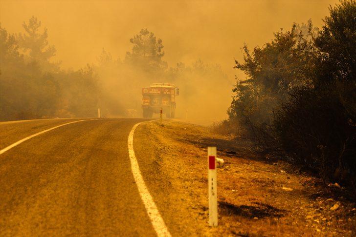 Dünya Türkiye'yi konuşuyor! Bu karelerle duyurdular G2