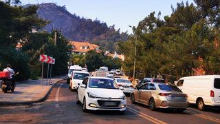 Son Dakika: Marmaris'te yangın devam ediyor!