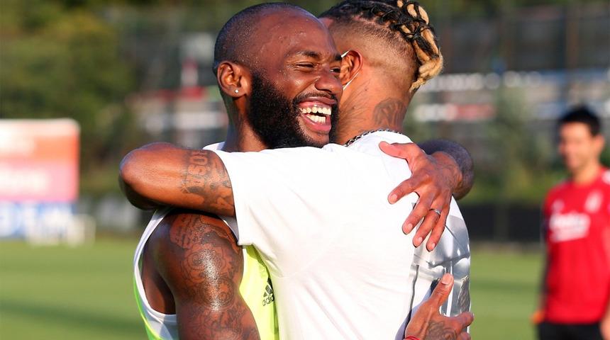 Yeni transfer Rosier, antrenmana geldi