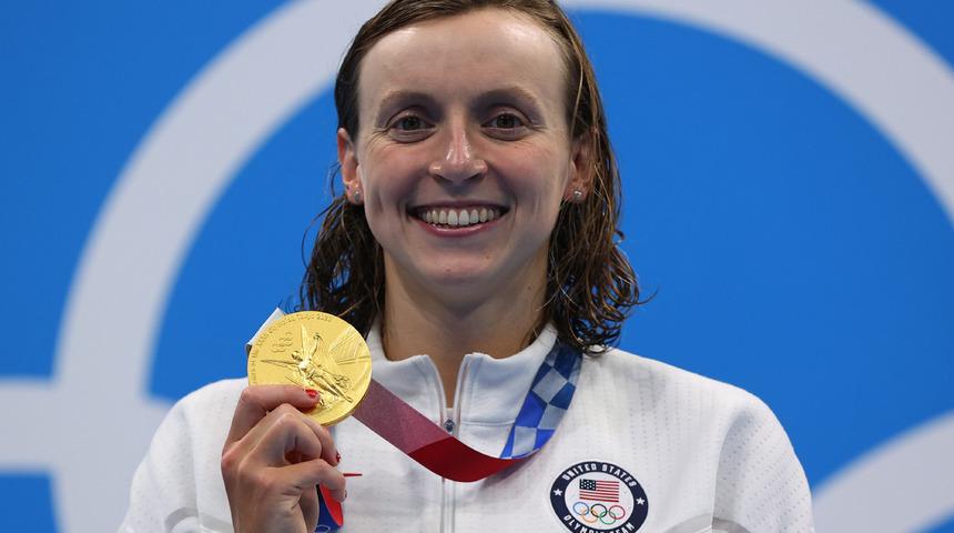 ABD'li sporcu Kathleen Ledecky art arda 3. kez olimpiyat şampiyonu