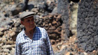 Mersin'deki orman yangınında evi kullanılamaz hale gelen mahalle sakini, üzüntüsünü anlattı: