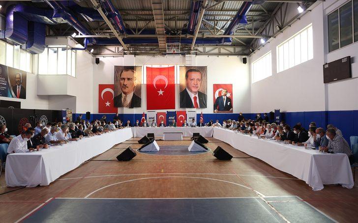 Cumhurbaşkanı Erdoğan, Manavgat'ta orman yangınlarıyla ilgili açıklamalarda bulundu: (1) G1