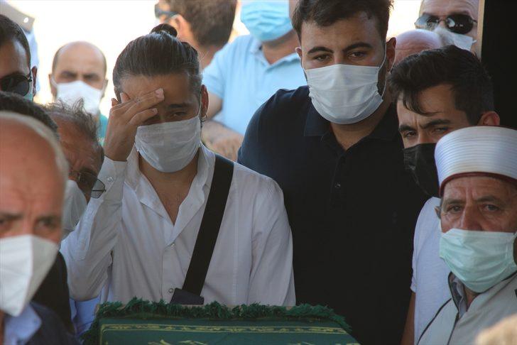 Konya'da silahlı saldırıda öldürülen 7 kişinin cenazesi toprağa verildi G3