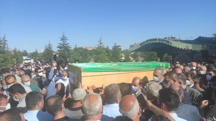 Konya'da silahlı saldırıda öldürülen 7 kişinin cenazesi toprağa verildi G2