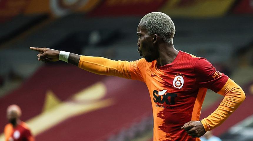 Henry Onyekuru, Olympiakos ile anlaştı