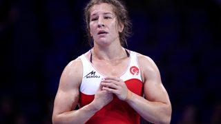 Yasemin Adar bronz madalya için güreşecek