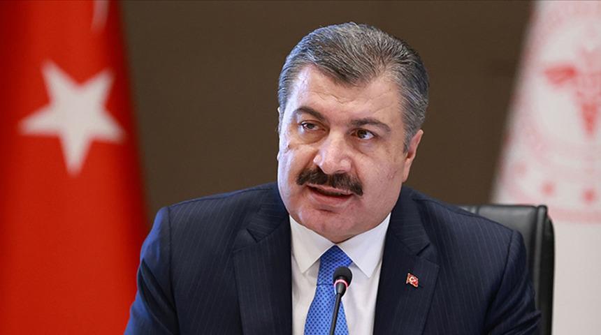 Sağlık Bakanı Koca, Kovid-19 tedavisi gören bir hastanın görüntüsünü paylaştı