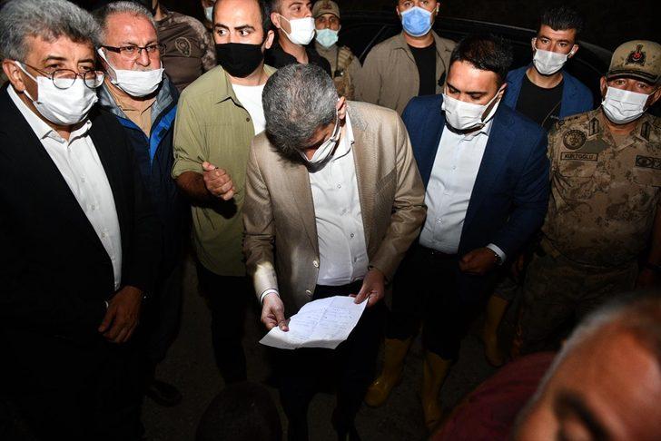 İçişleri Bakan Yardımcısı Muhterem İnce, Van'daki sel bölgesinde incelemelerde bulundu: G2