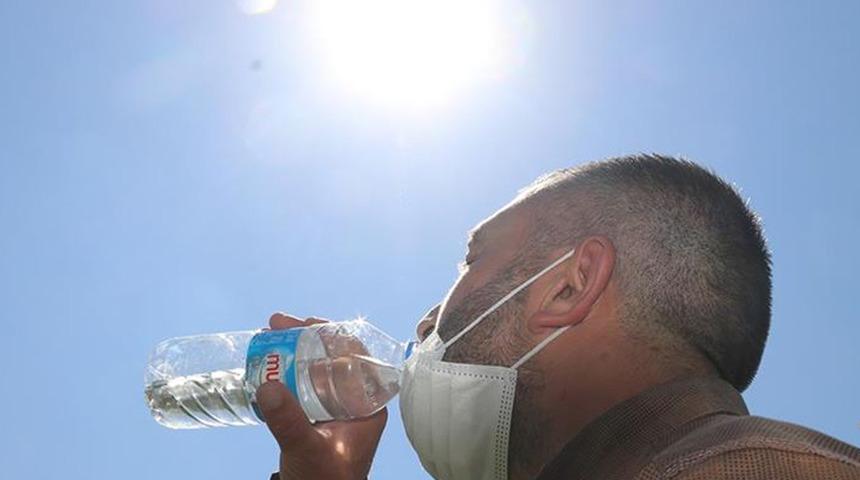 Meteoroloji'den sıcaklık uyarısı! Bu bölgelerde yaşayanlar dikkat (2 Ağustos 2021 yurtta hava durumu)