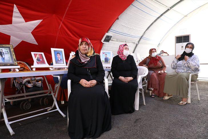 Kardeşine kavuşan abladan oturma eyleminin 700'üncü gününde Diyarbakır annelerine destek ziyareti G2