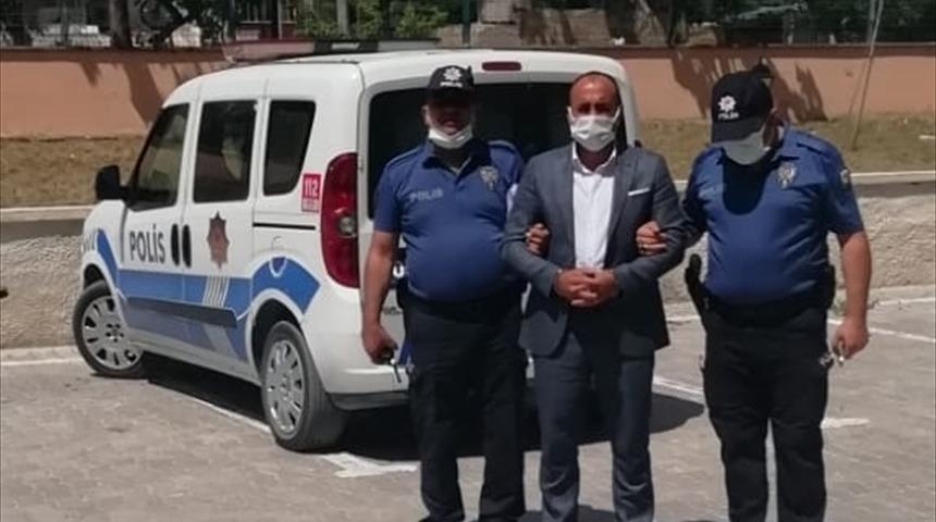 Amasya'da havaya açılan ateş sonucu parkta oturan genç kız yaralandı