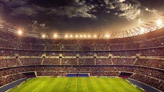 O kadar kişi stada nasıl sığdı? İşte seyirci rekoru kırılan futbol maçları!