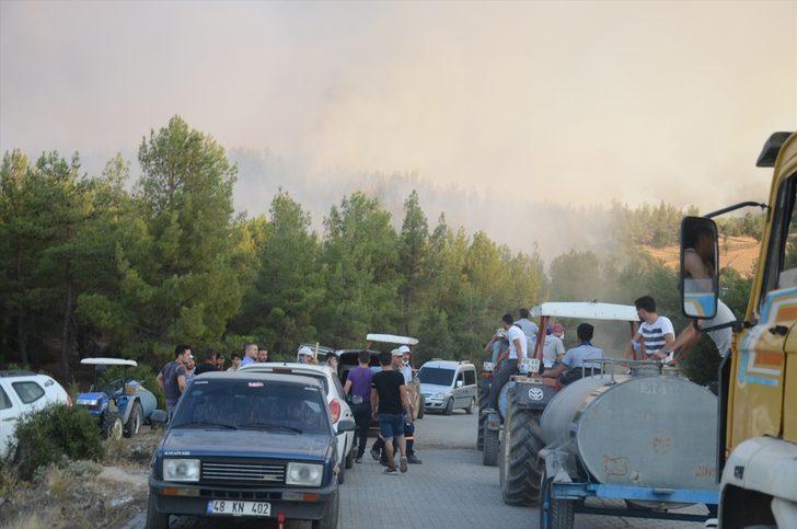 GÜNCELLEME - Aydın’da çıkan orman yangınına müdahale sürüyor G2