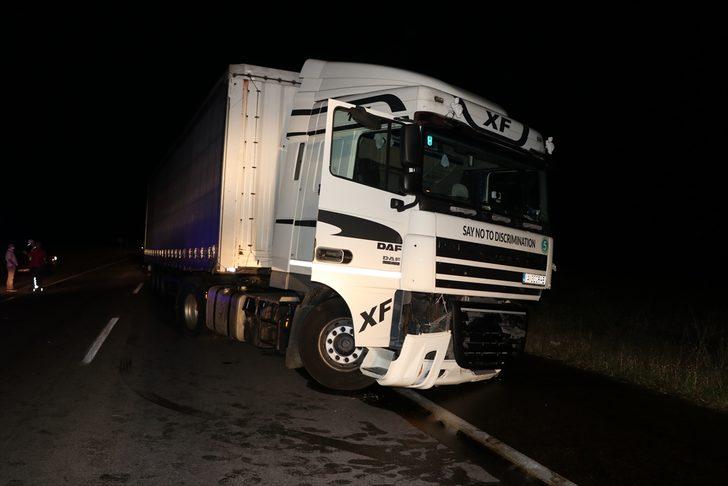 Edirne'de tırla otomobil çarpıştı: 1 ölü G3