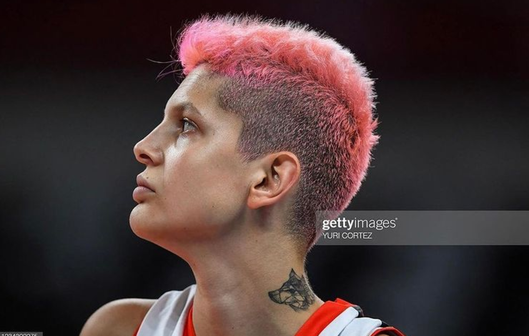 Voleybolcu Ebrar Karakurt kimdir? Ebrar Karakurt ka&ccedil; yaşında ve nereli?