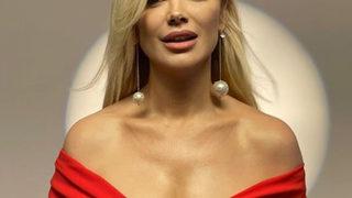 Songül Karlı oğlu Efe'nin doğum gününü kutladı! Pozu dalga konusu oldu