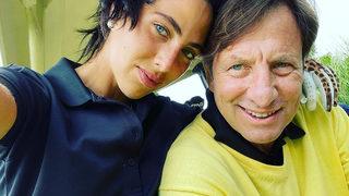 Kaya Çilingiroğlu kızı Zehra Çilingiroğlu'nu paylaştı! Tarzı beğeni topladı