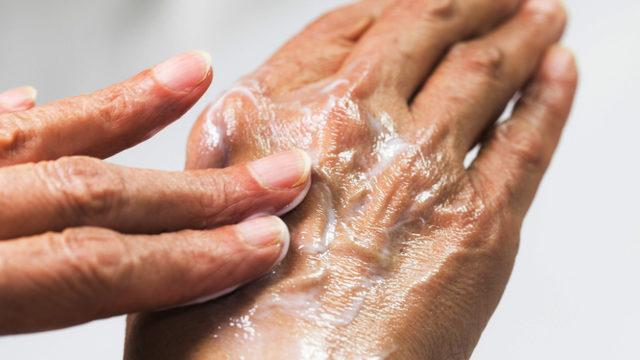 10 ipucuyla açıkladı: Sürdüğünüz krem...