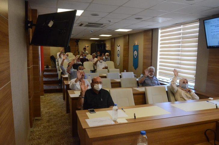 Kocaali Belediyesi Meclisi üyeleri, huzur haklarını yangın mağdurları için Türk Kızılay'a bağışladı G3