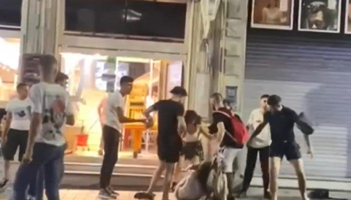İstiklal Caddesi'nde kadınlar birbirine girdi, ortalık bir anda karıştı