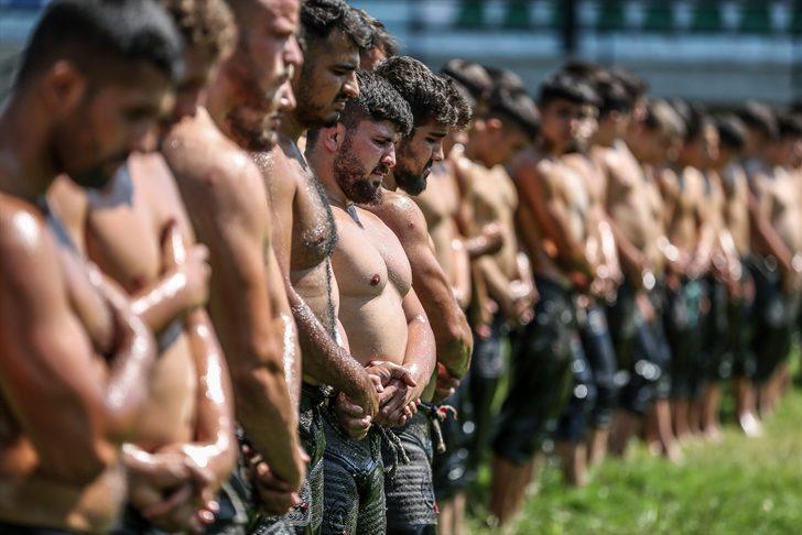 Balıkesir'de güreşecek Kurtdereli Mehmet Pehlivan'ın torunları, altın kemer için kıyasıya çalışıyor G2
