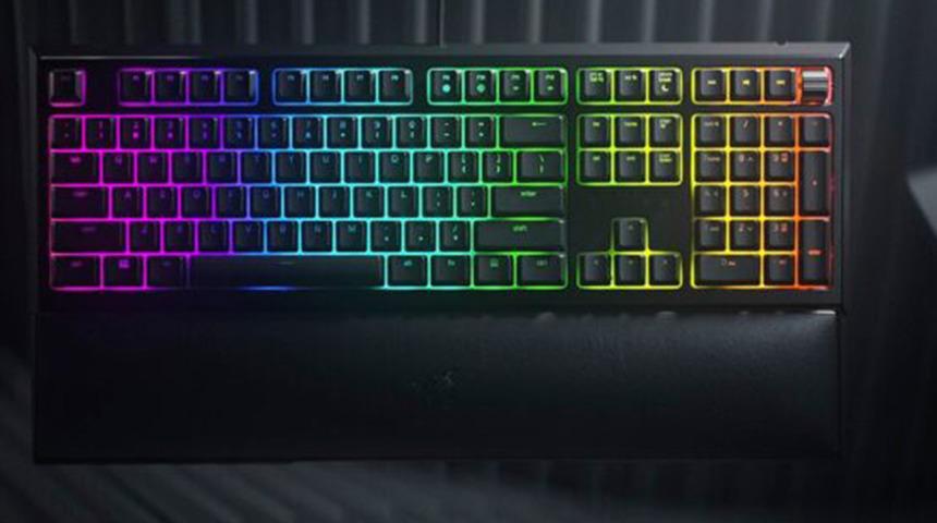 Razer Ornata V2 klavye incelemesi