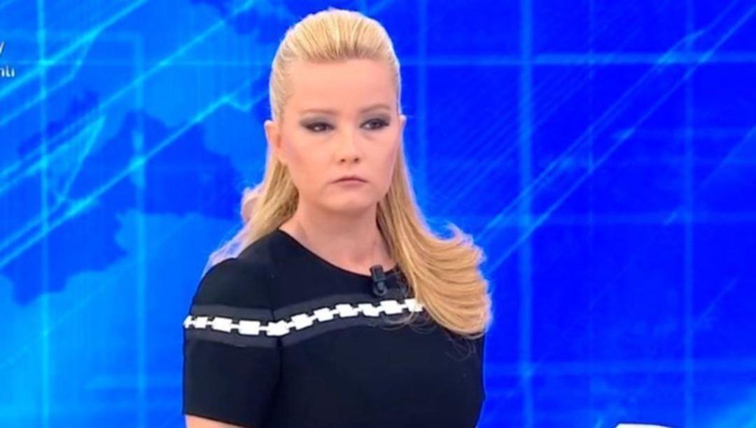 M&uuml;ge Anlı, yangın felaketinin yaşandığı Antalya&rsquo;da k&ouml;yl&uuml;leri ziyaret etti