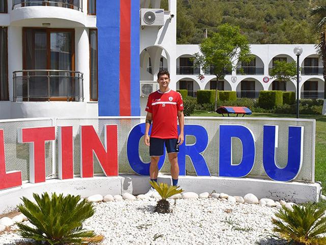 Altınordu, Anıl Arıcıoğlu ile 5 yıllık sözleşme imzaladı