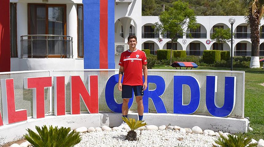 Altınordu, Anıl Arıcıoğlu ile 5 yıllık sözleşme imzaladı