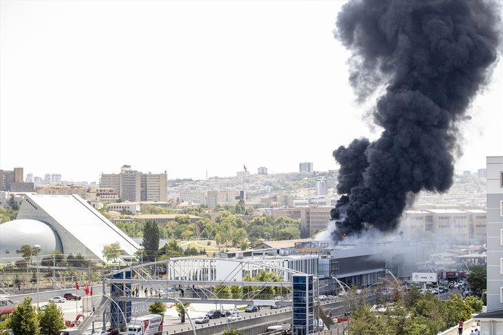 Başkentte özel hastane inşaatında yangın çıktı G5