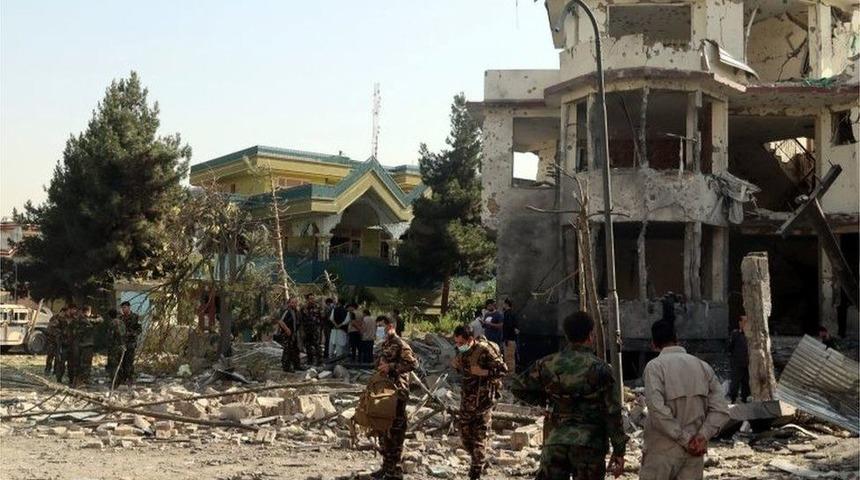 Taliban'dan Afganistan Savunma Bakanı'nın Kabil'deki evine saldırı: En az 8 &ouml;l&uuml;
