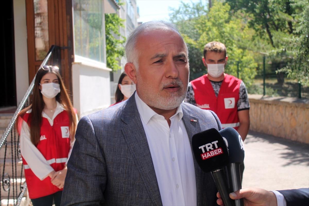 T&uuml;rk Kızılay Genel Başkanı Kınık: "Son kıvılcım s&ouml;nene kadar b&uuml;t&uuml;n Kızılaycılar sahada"