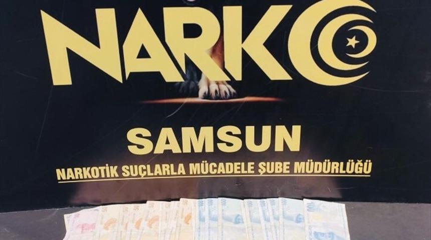 GÜNCELLEME - Samsun'da düzenlenen uyuşturucu operasyonlarında yakalanan 3 zanlıdan 2'si tutuklandı