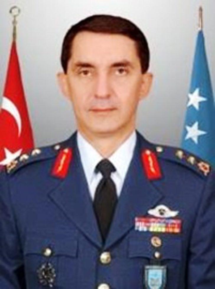 Hava Kuvvetleri Komutanı Orgeneral Hasan Küçükakyüz kimdir? Hasan Küçükakyüz nereli ve kaç yaşında? G2